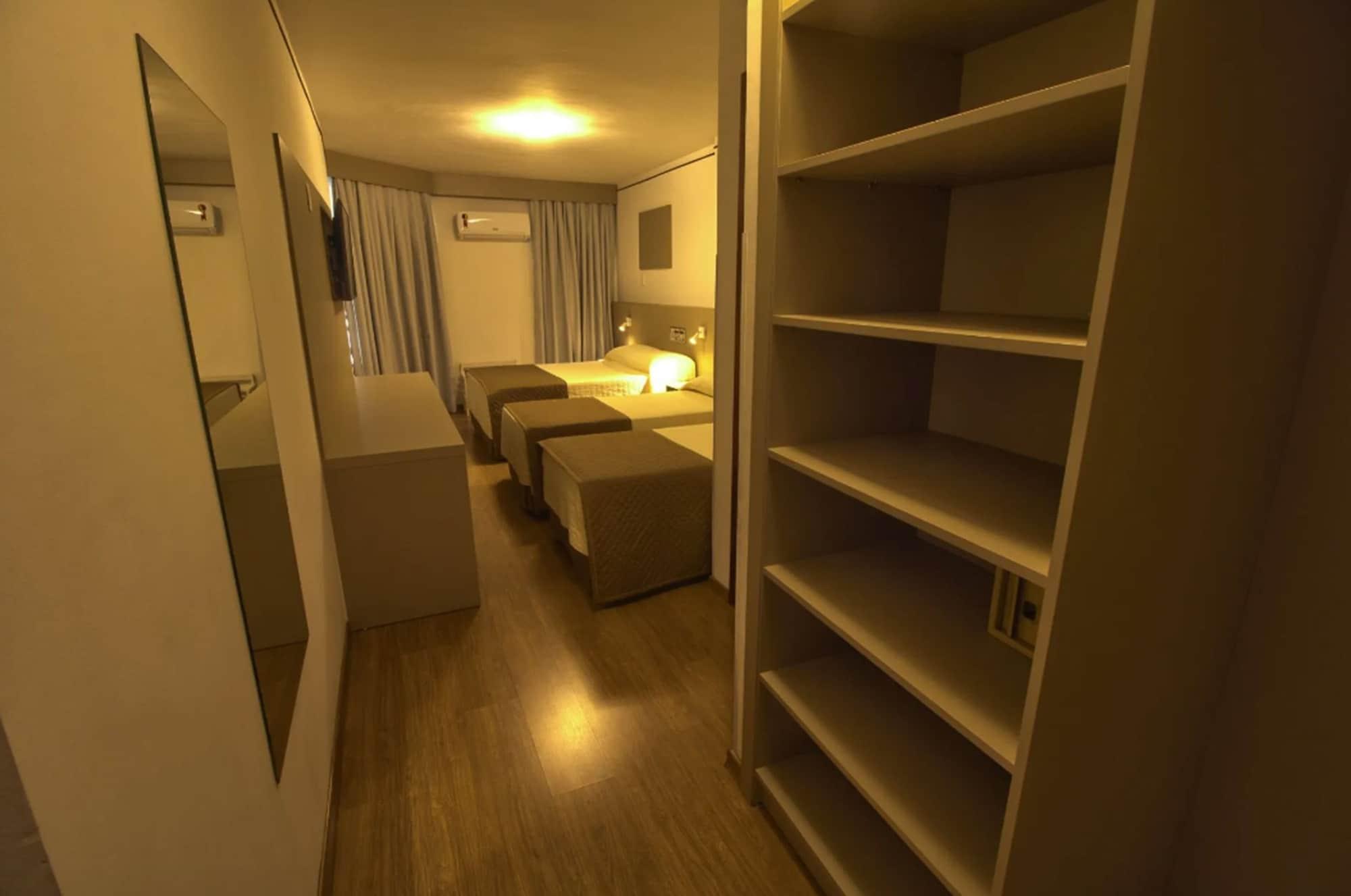 Hotel Gracher Praia บัลเนอาริโอ กังโบริว ภายนอก รูปภาพ